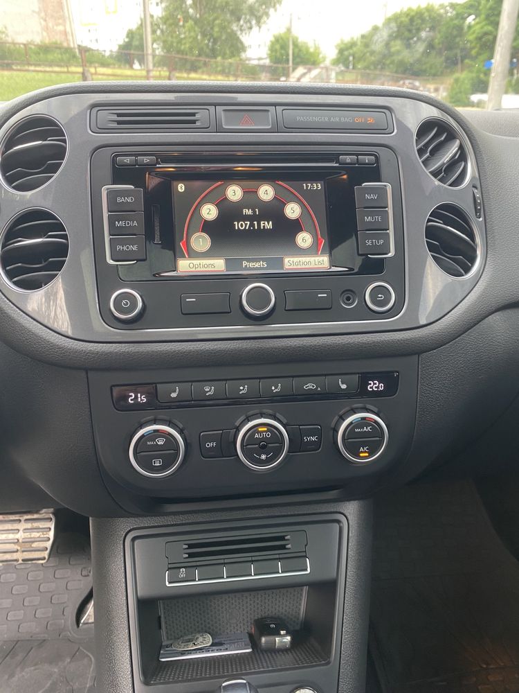 Volskwagen tiguan 2014 r line