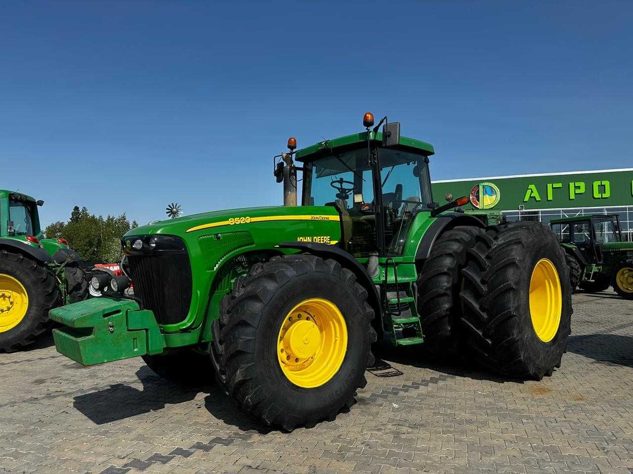 Трактор John Deere 8520 - 2004 рік