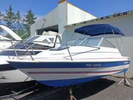 BAYLINER 1952 clasic bez napedu