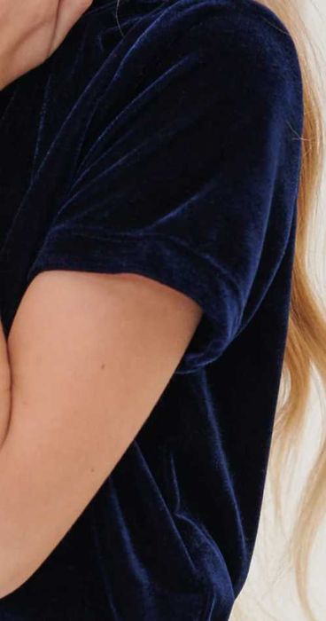 Bluzka dziewczęca ze stójką 98