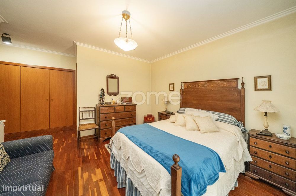 Apartamento T4+1 em Lamaçães, Braga