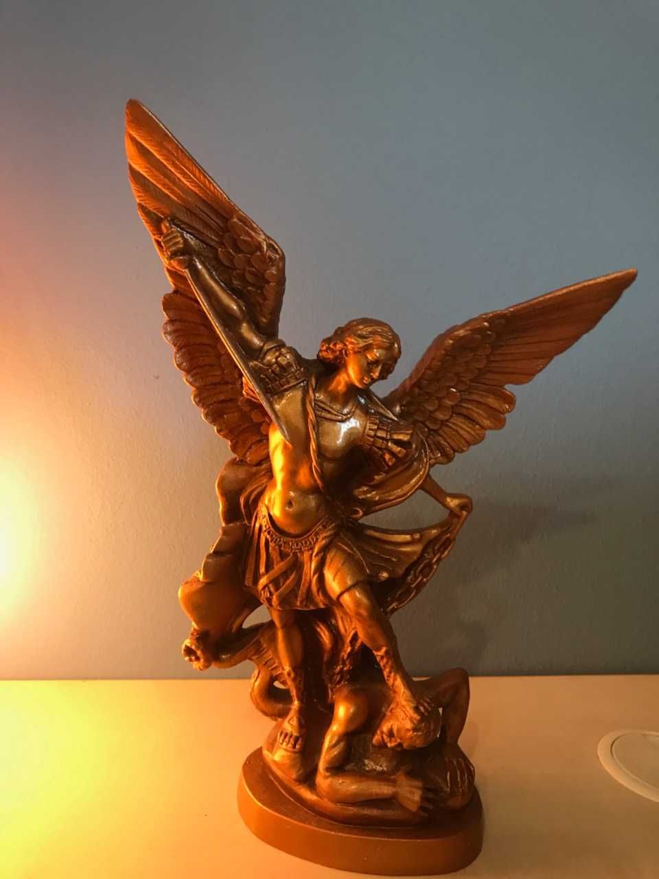 Figurka Św. Michała Archanioła