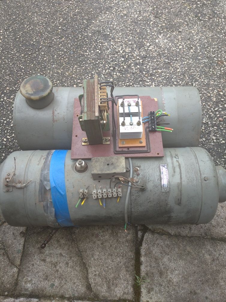 Ogrzewanie dewasto 12v zasilane z 230v lub akumulatora.