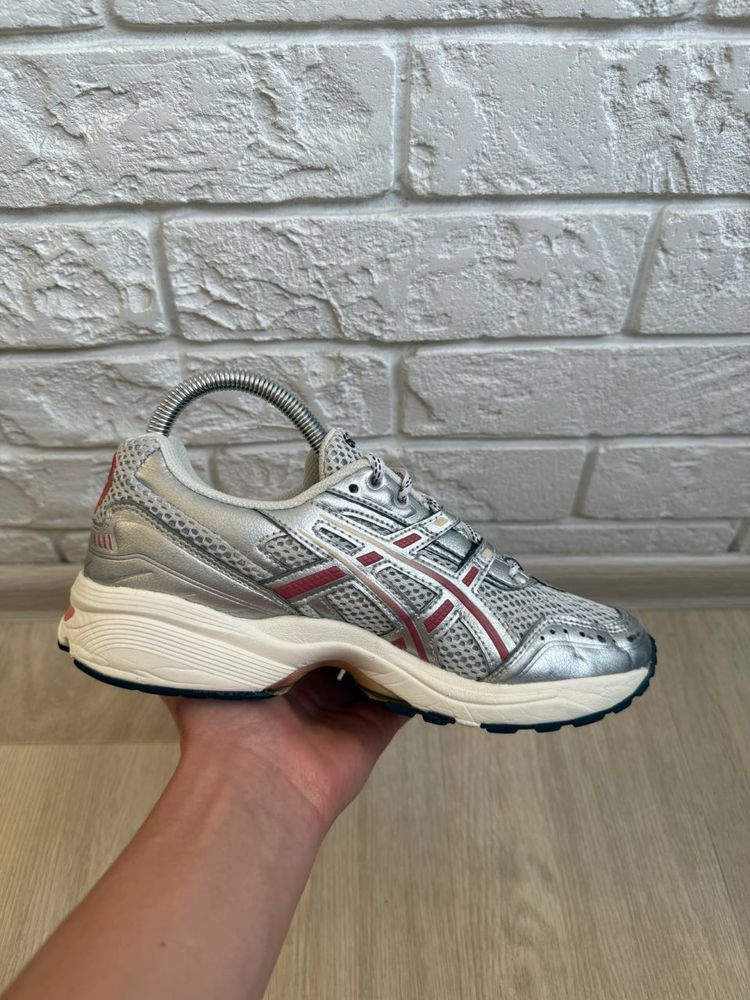 Кросівки Asics gel-1090