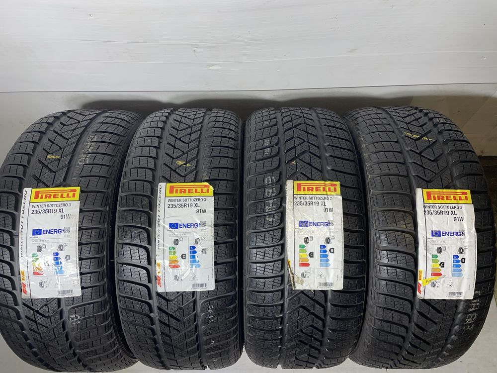 235/35r19 Pirelli Winter Sottozero 3 91W XL