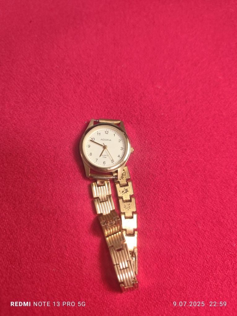 Zegarek damski adora