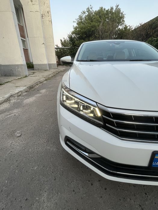 Passat SEL Premium