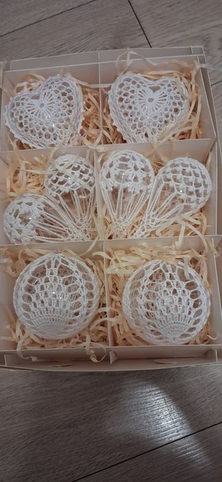 Zestawy świąteczne prezentowe ,cena wraz z opakowaniem