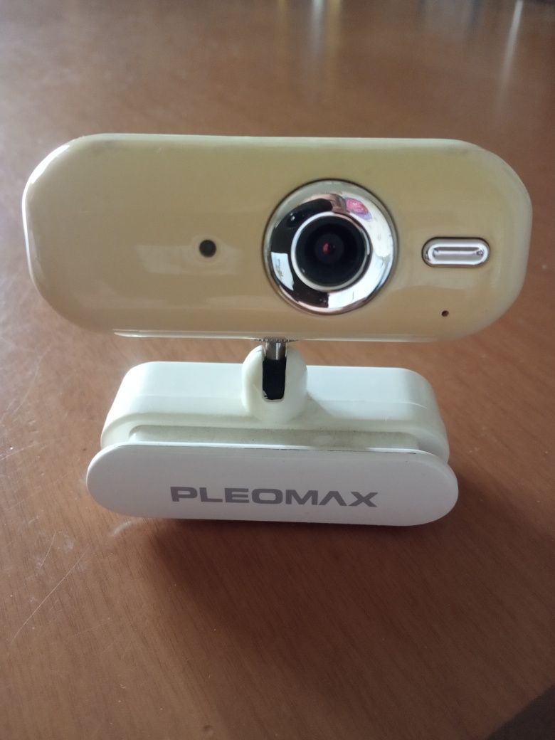 Веб-камера Samsung Pleomax PWC-3800