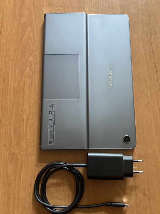 Планшет Lenovo Tab Plus 8/256