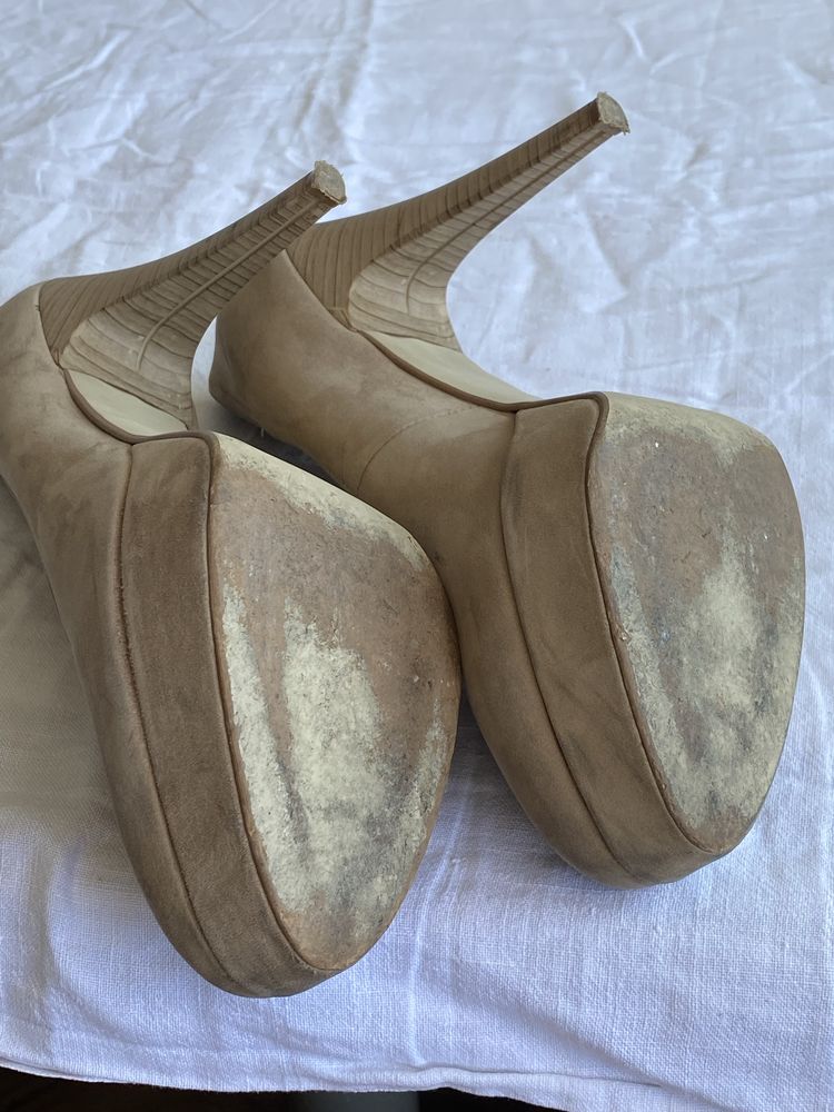 Buty na obcasie szpilki Eksbut 40