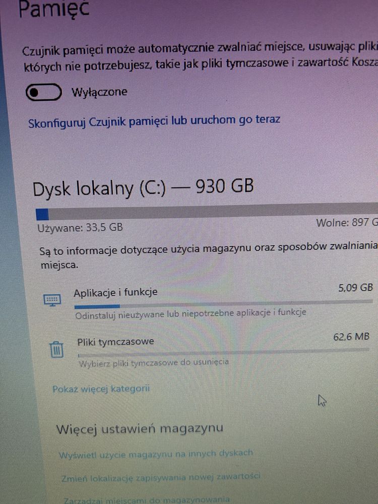 Komputer stacjonarny z monitorem