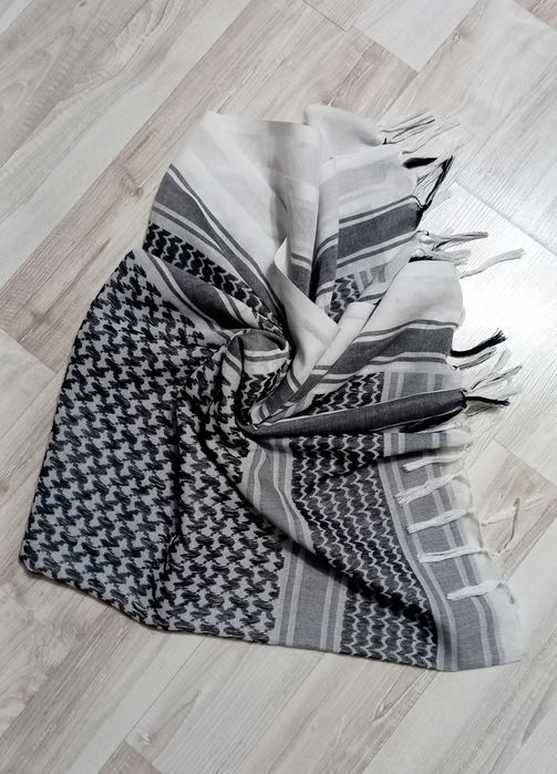 Chusta damska 110 x 110