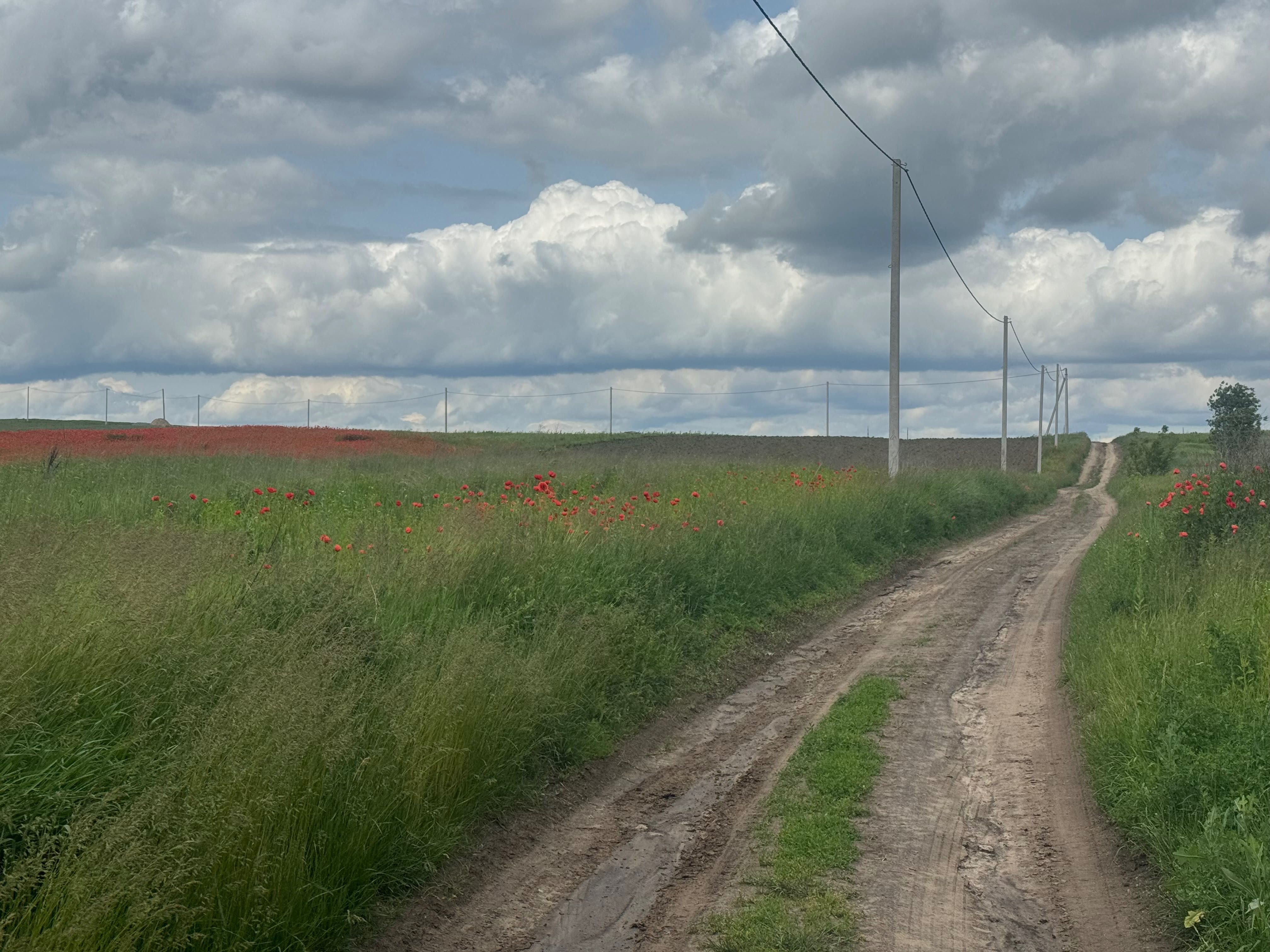 Продам ділянку під забудову 9.6 сот
