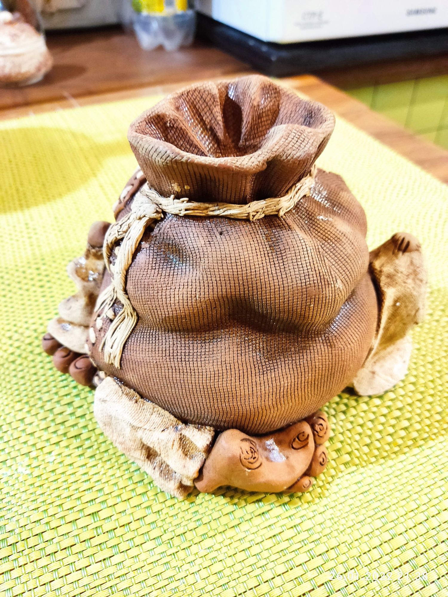Сувенір - копилка, подарунок ''Налоги'', керамика.
