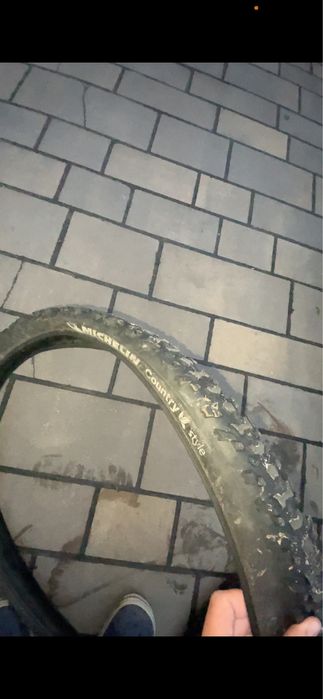 Велосипедна покришка Michelin.