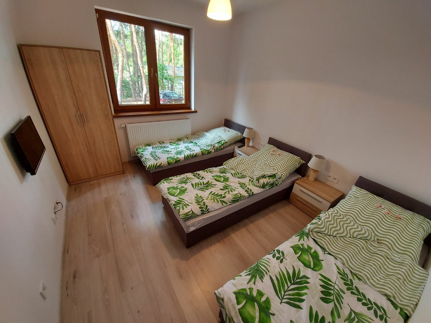 Apartament   JACUZZI nad Jeziorem  Brenno