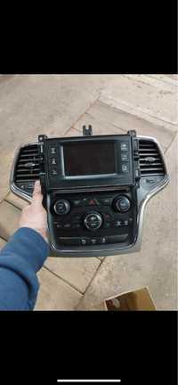 Radio ramka  monitor Jeep Grand Cherokee WK 2
