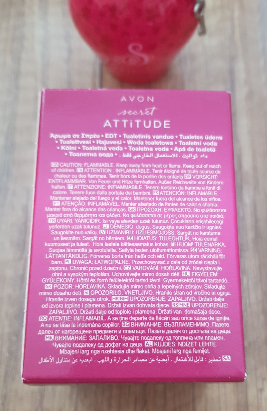 Avon Secret Attitude woda toaletowa 50ml