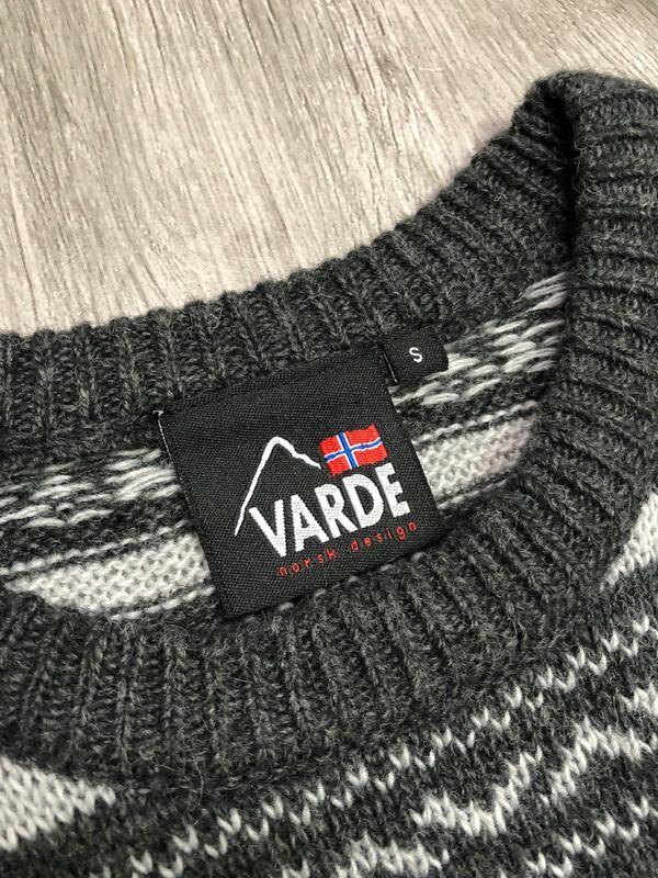 Varde Ciepły Sweter Męski Termiczny Norweski r. S