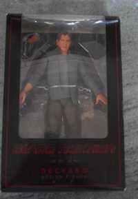 Figura NECA Deckard Blade Runner Nova e Selada