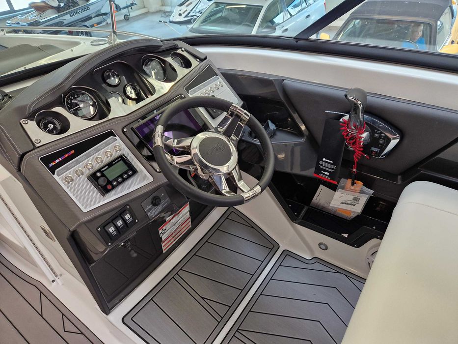 jacht motorowy Monterey 298 SS 2023r