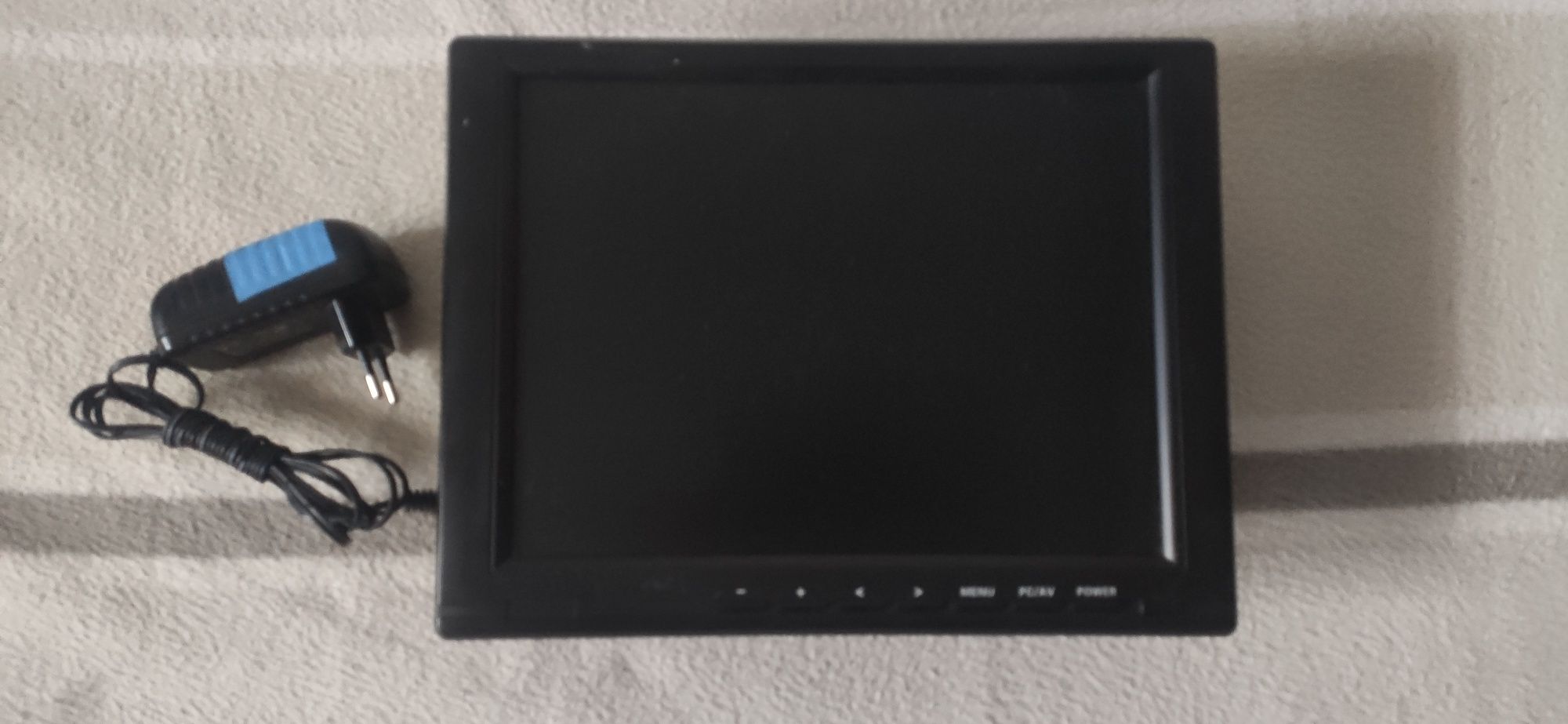 Mini monitor liliput