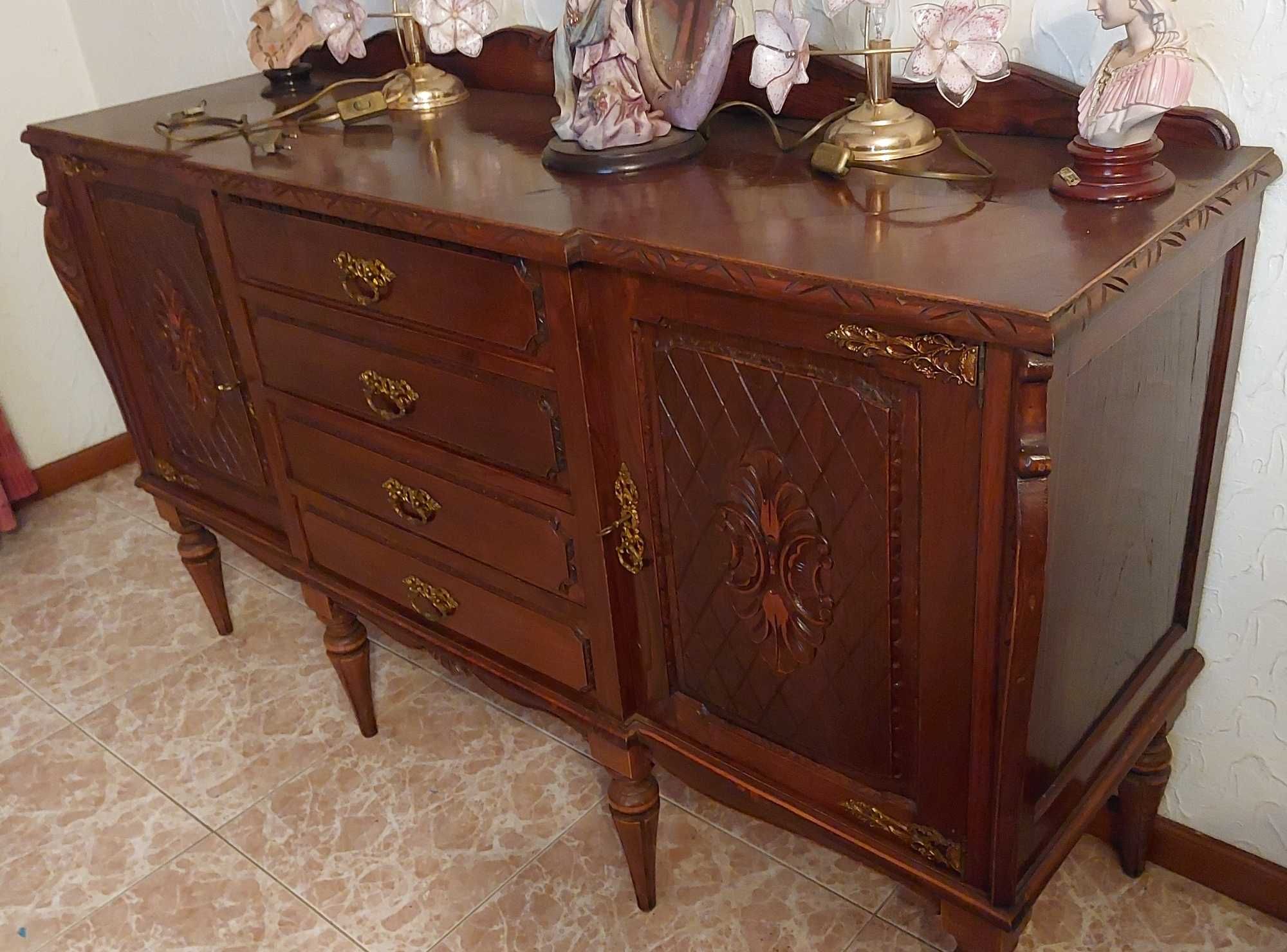 Conjunto Mobília de Sala de Jantar