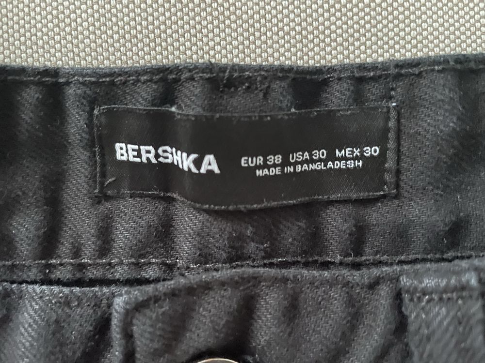 Spodnie bojówki Bershka, roz. 38