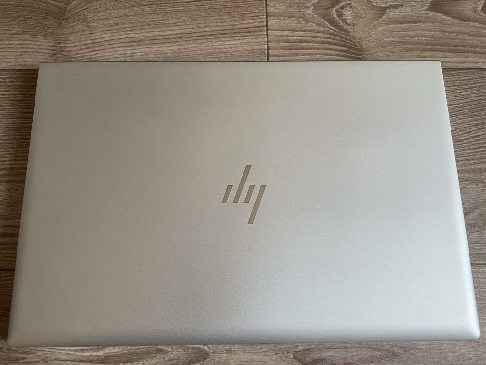 HP EliteBook 845 G8 | ryzen 5 5650u | 8gb | 256gb ssd m2 | FHD
