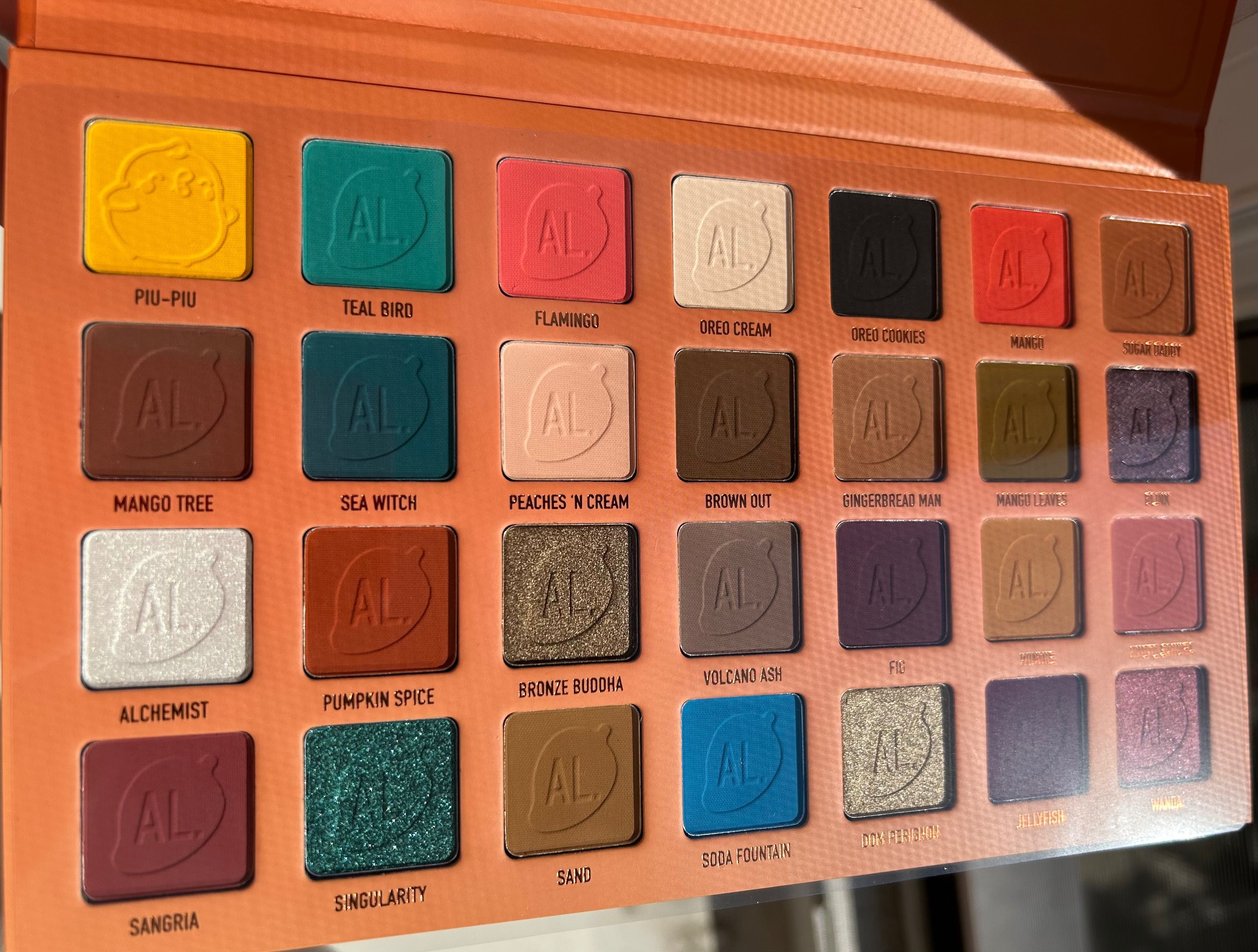 Палетка тіней Al.Rutkovskiy Mango eyeshadows palette