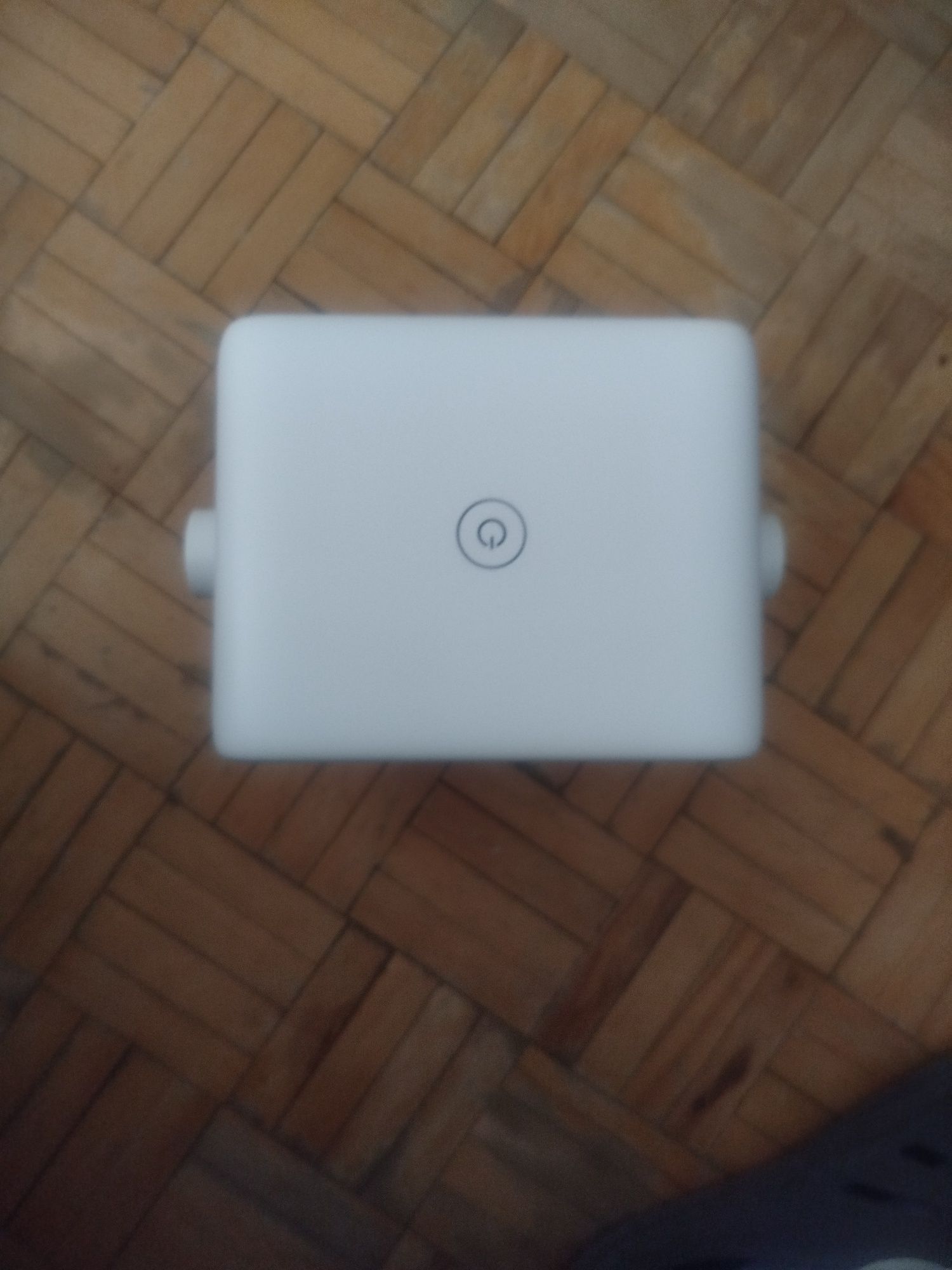 Projektor l018 magcube
