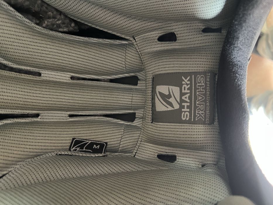 Шолом Shark RAW розмір M