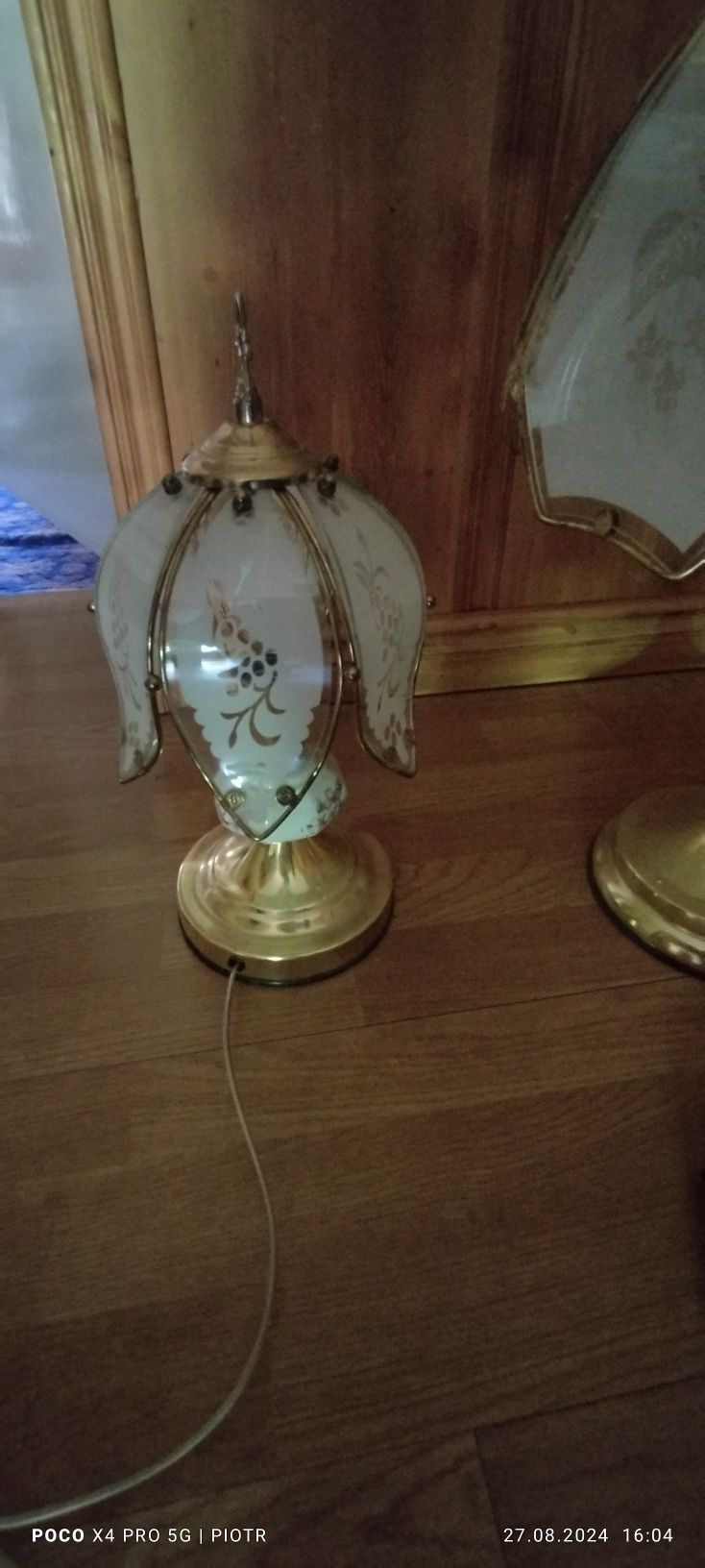 Lampy stojące metalowe dotykowe