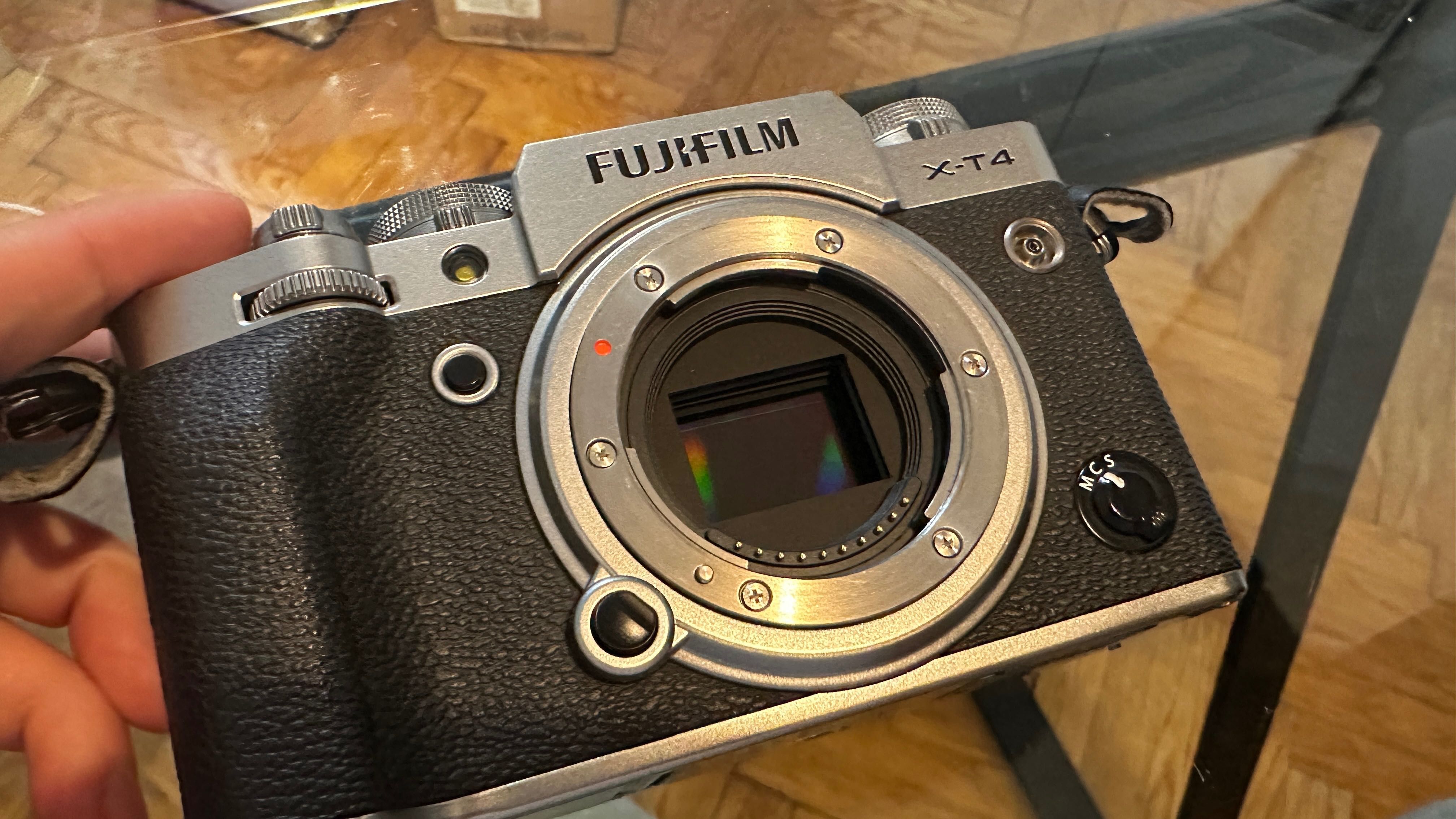 Fujifilm XT-4 body only