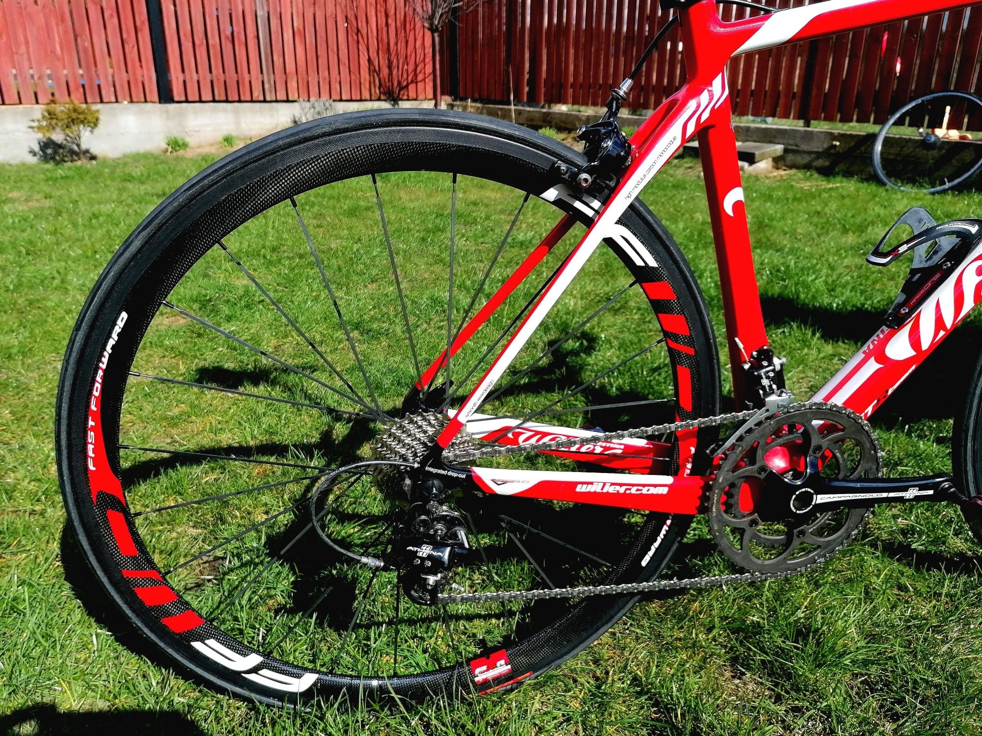 Rower szosowy WILIER  Triestina GTRteam carbon2×11campagnolo  Athena11