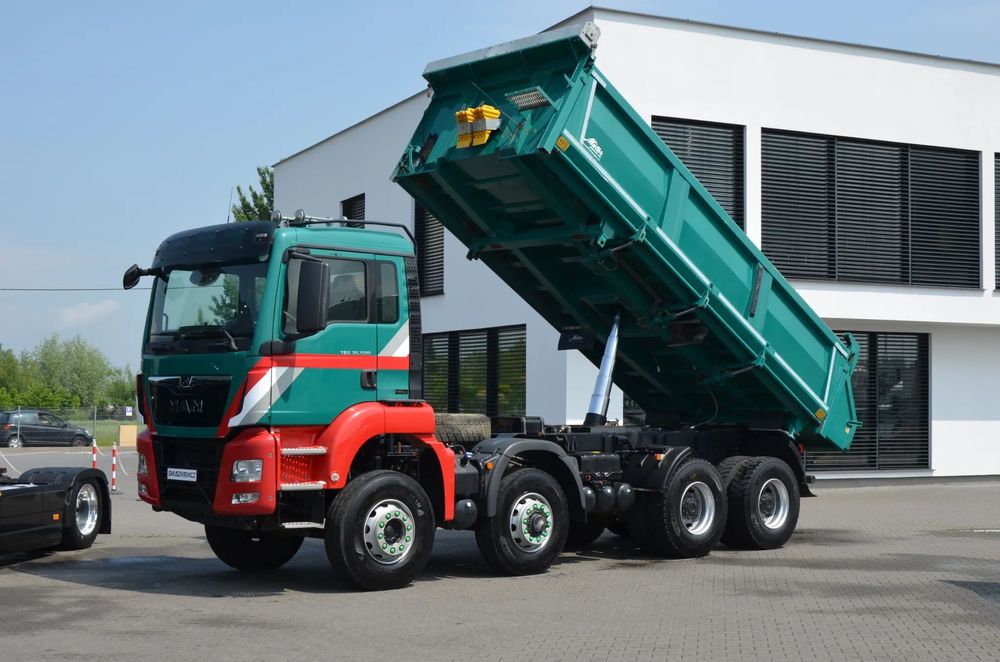 MAN TGS 35.500 / 8x6 / BORDMATIC / 3 STRONY WYWROT / MANUAL / HYDRODRIVE / Z NIEMIEC / 3808