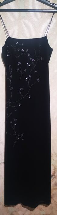 Продам вечірню (випускну) сукню