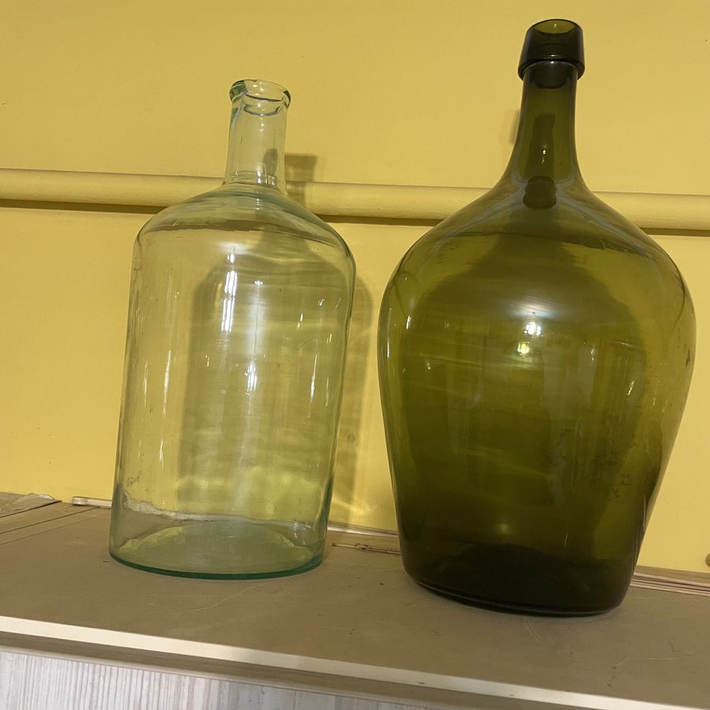 Мензурка колба мірна ваза вазочка бутиль корчага скляна
