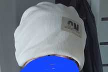 Czapka damska kremowa