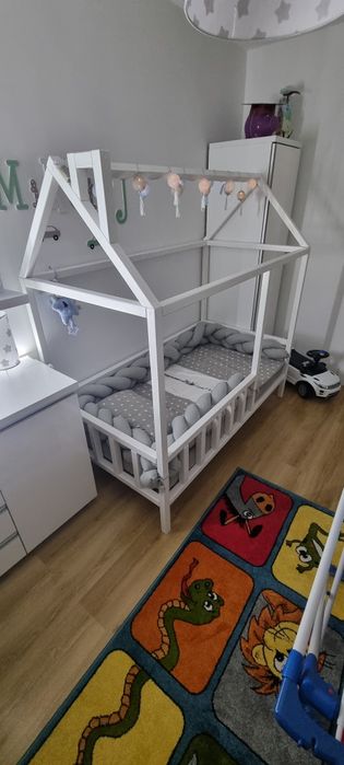 Łóżko dziecięce domek z nowym materacem !! 170x90x170