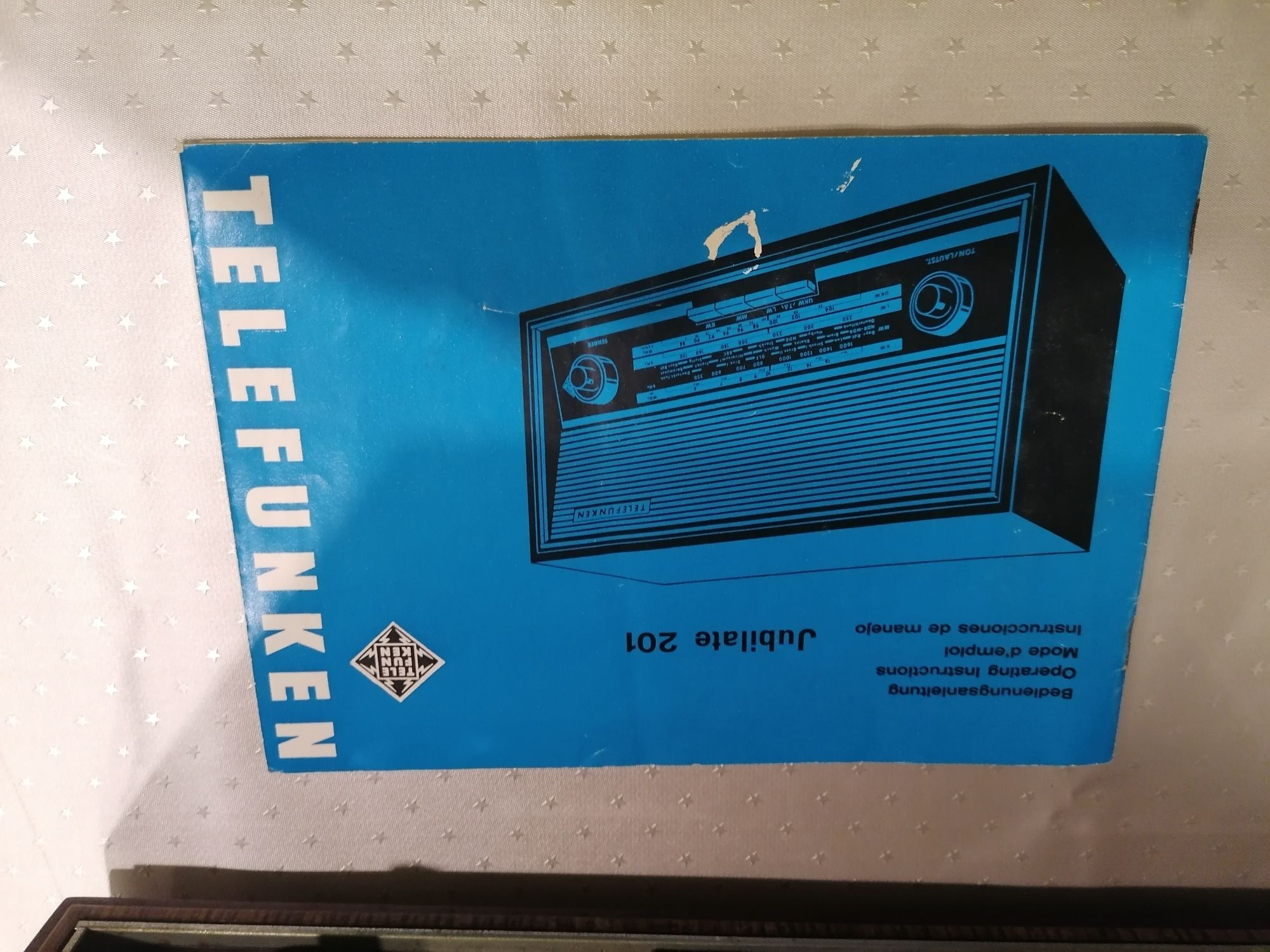 Rádio Telefunken Jubilate 201 - vintage - 1967