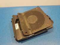 BMW 3 F30 GŁOŚNIK NISKOTONOWY SUBWOOFER LEWY 9210149
