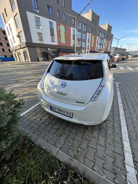 Nissan Leaf 24 / 2013