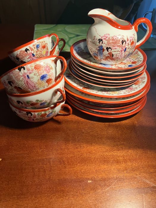 Посуда Японія  гейши