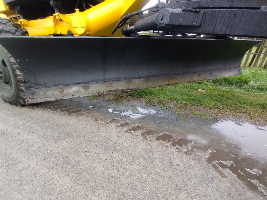 Продам автогрейдер Дз 122