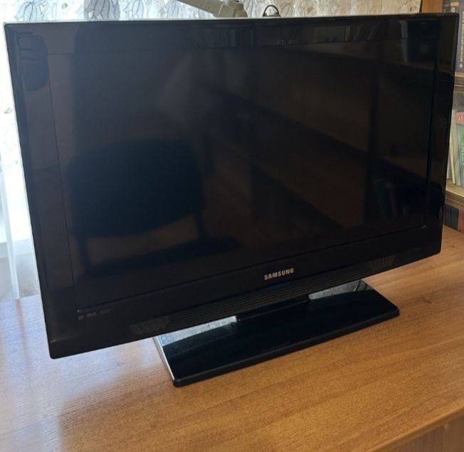 Телевізор  Samsung