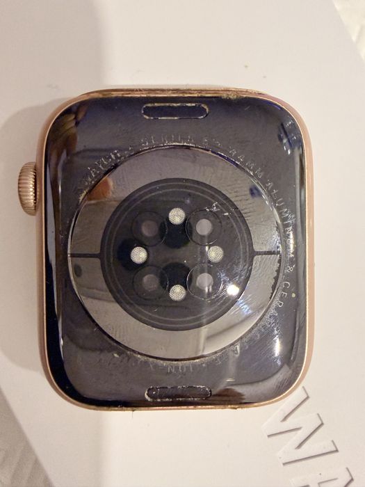 Apple watch 6 - 44 mm rose gold
