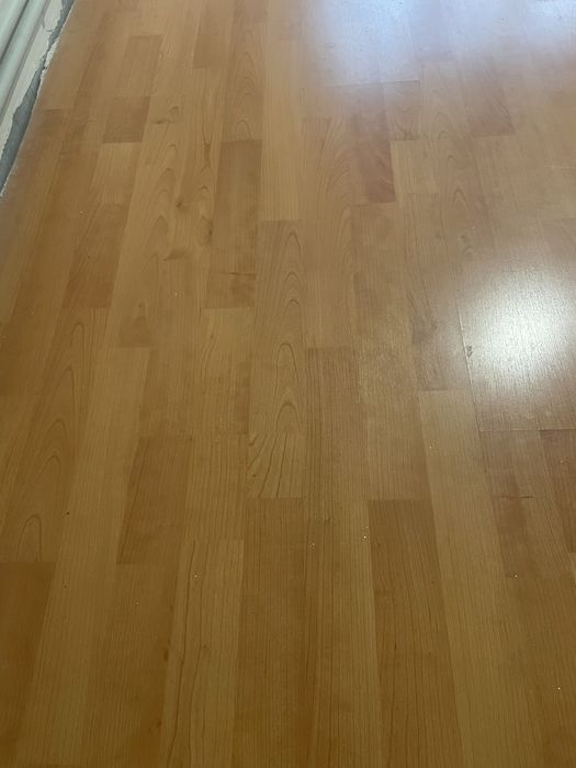 Продам ламінат б/у