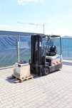 Empilhador eléctrico Crown SC4200 - 1.800 Kg (165)